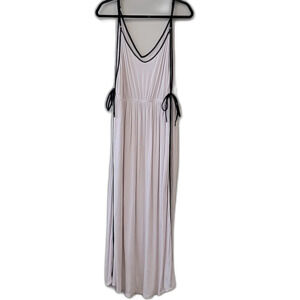 Victoria's Secret Velvet Slip Black White Size OS
